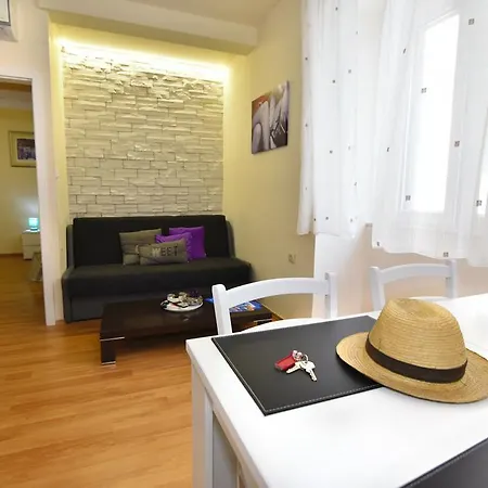Apartment Center
